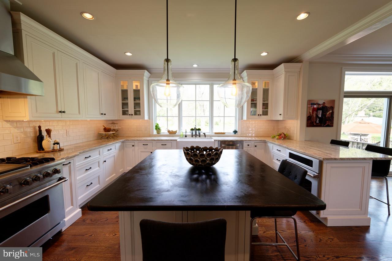 272 South Radnor Chester Road Villanova, PA 19085 - Photo 11 of 49