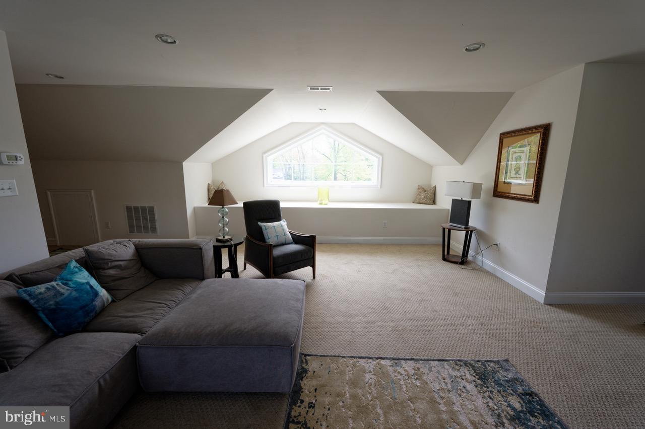 272 South Radnor Chester Road Villanova, PA 19085 - Photo 27 of 49