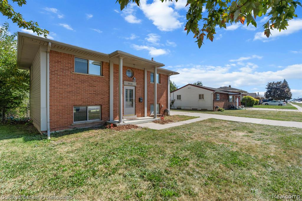 34134 Dequindre Road Sterling Heights, MI 48310 - Photo 4 of 30