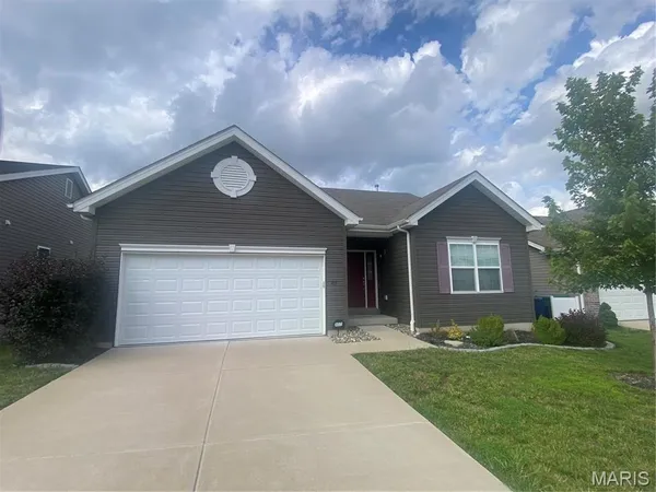 $375,000 | 417 Timber Valley Trail, Fenton, MO 63026