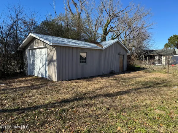 $1,395 | 3974 Highway 17, Williamston, NC 27892