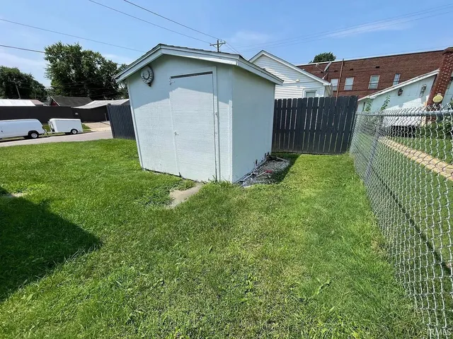 $107,000 | 801 14th Street, Tell City, IN 47586