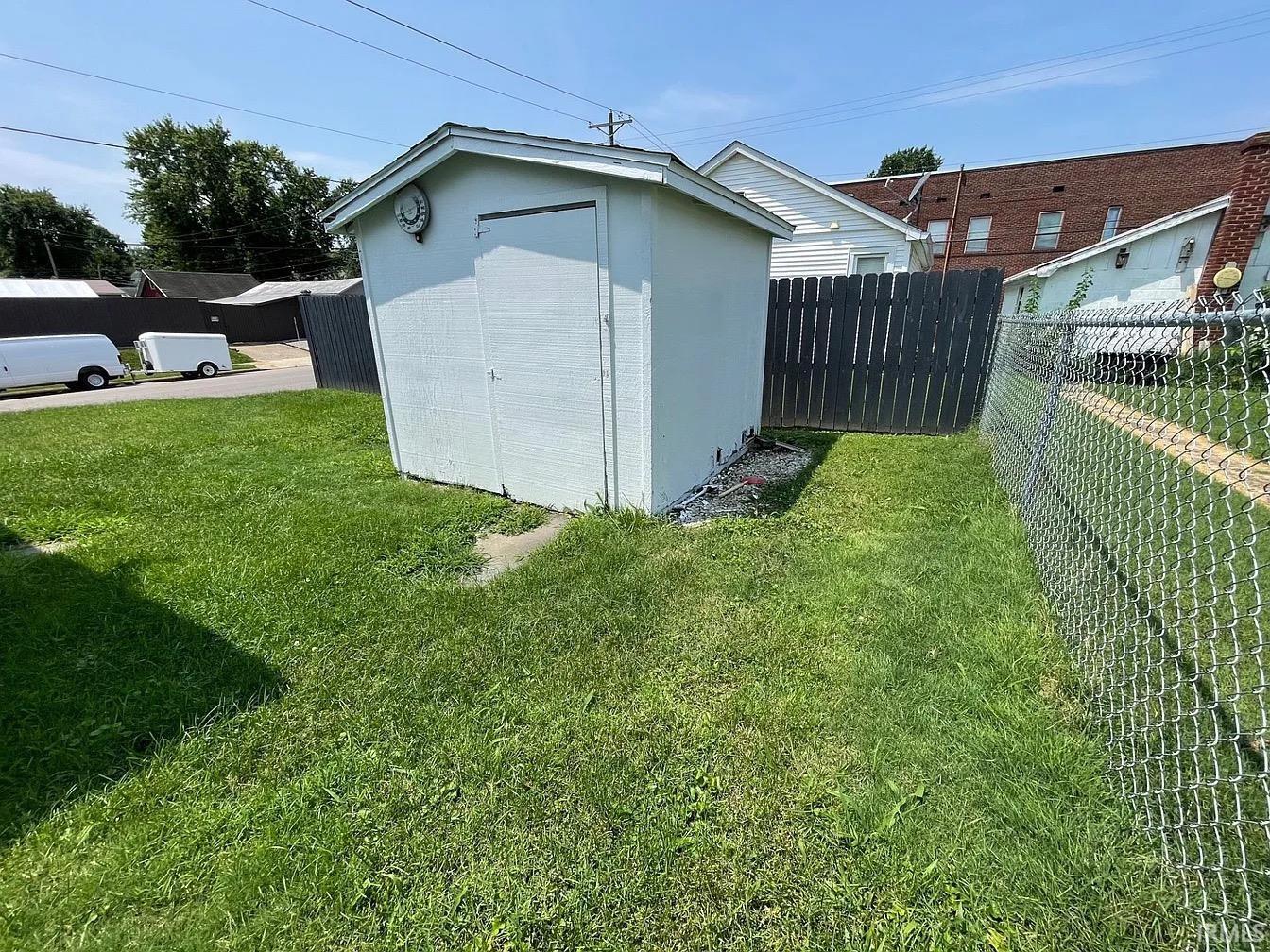 801 14th Street Tell City, IN 47586 - Photo 4 of 18