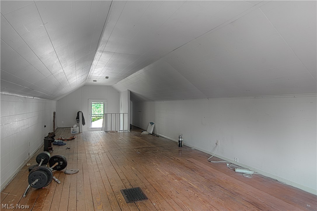 1474 Middleton Road Cleveland Heights, OH 44121 - Photo 20 of 27