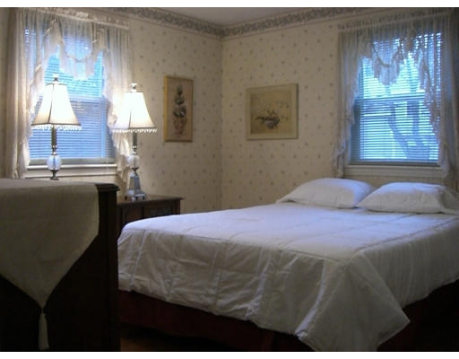 66 Richards Road Reading, MA 01867 - Photo 13 of 30 Gallery Image 13