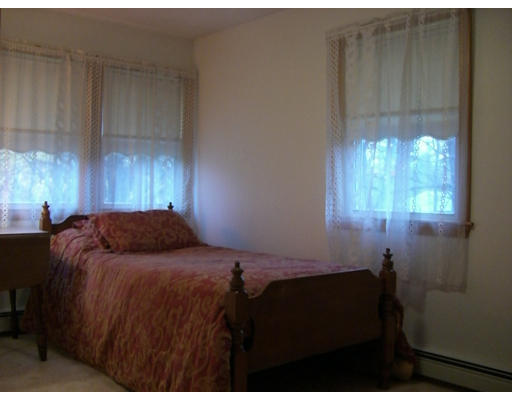 66 Richards Road Reading, MA 01867 - Photo 18 of 30 Gallery Image 18