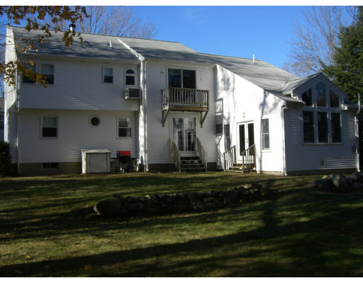 66 Richards Road Reading, MA 01867 - Photo 26 of 30 Gallery Image 26