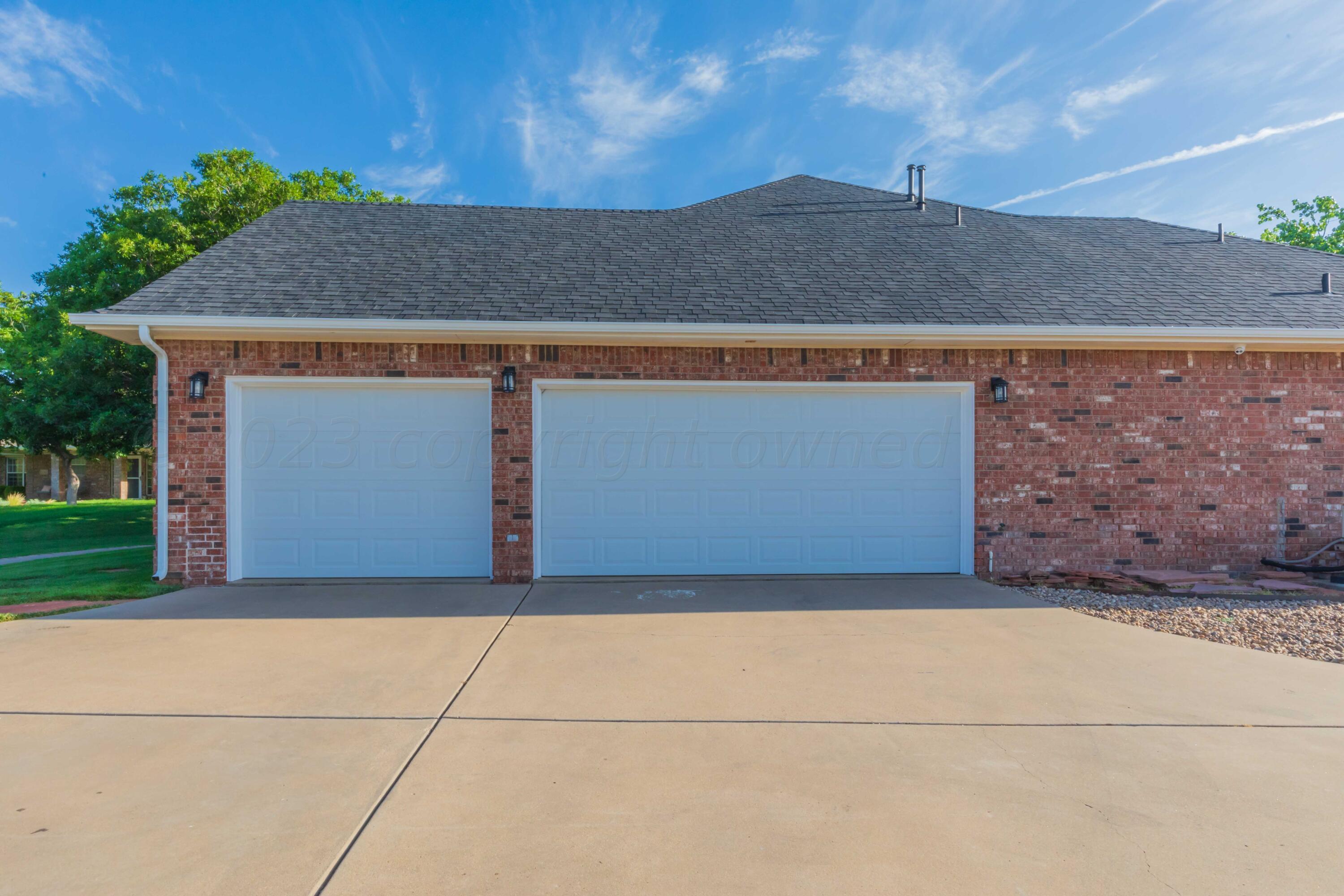 2308 Madera Place Amarillo, TX 79124 - Photo 57 of 61 GARAGE VIEW 2
