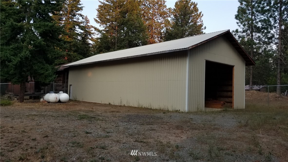 560 Hawk Haven Road Cle Elum, WA 98922 - Photo 2 of 25 Gallery Image 2