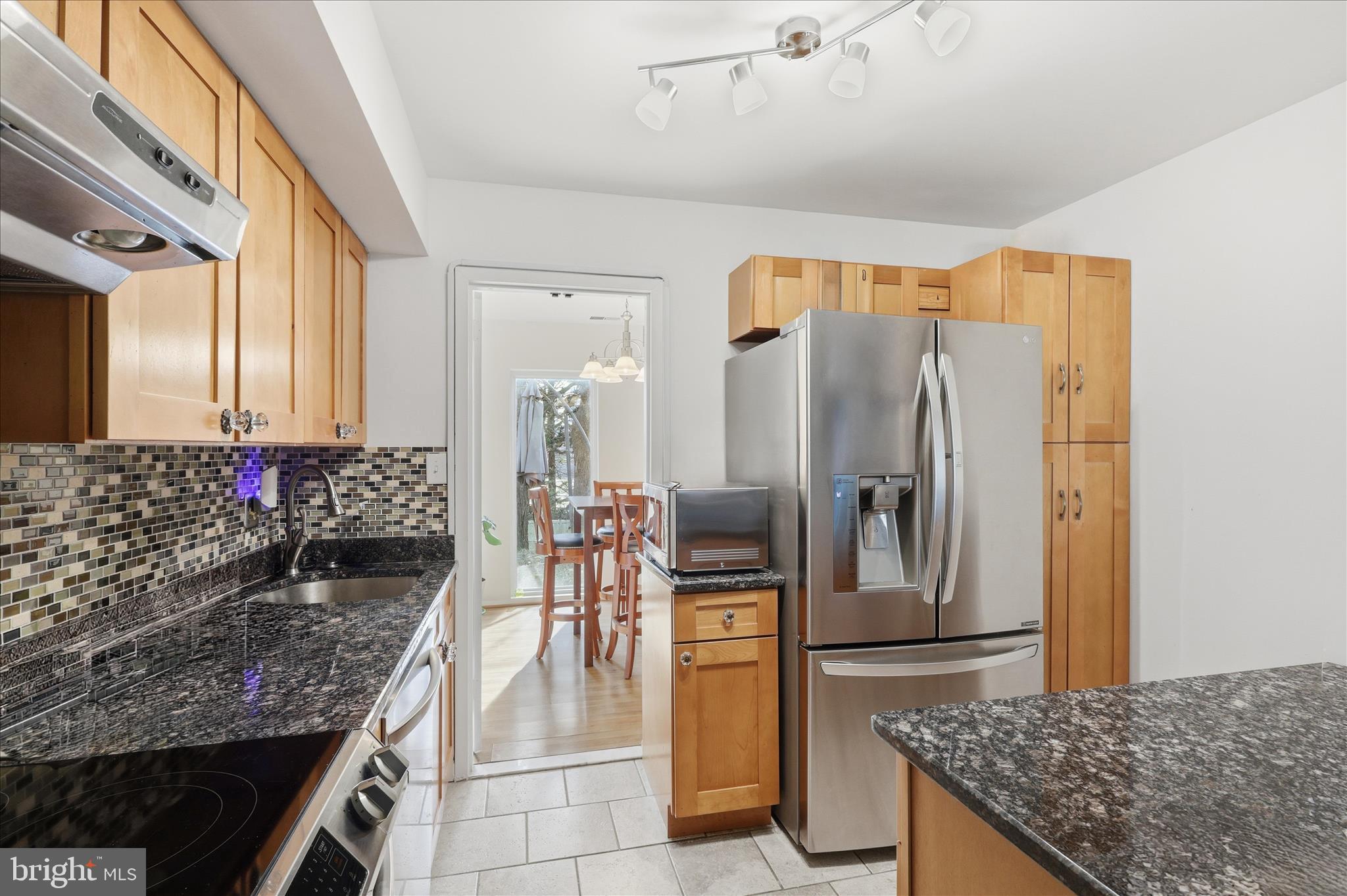 1809 Ivy Oak Square, Unit 61 Reston, VA 20190 - Photo 13 of 36