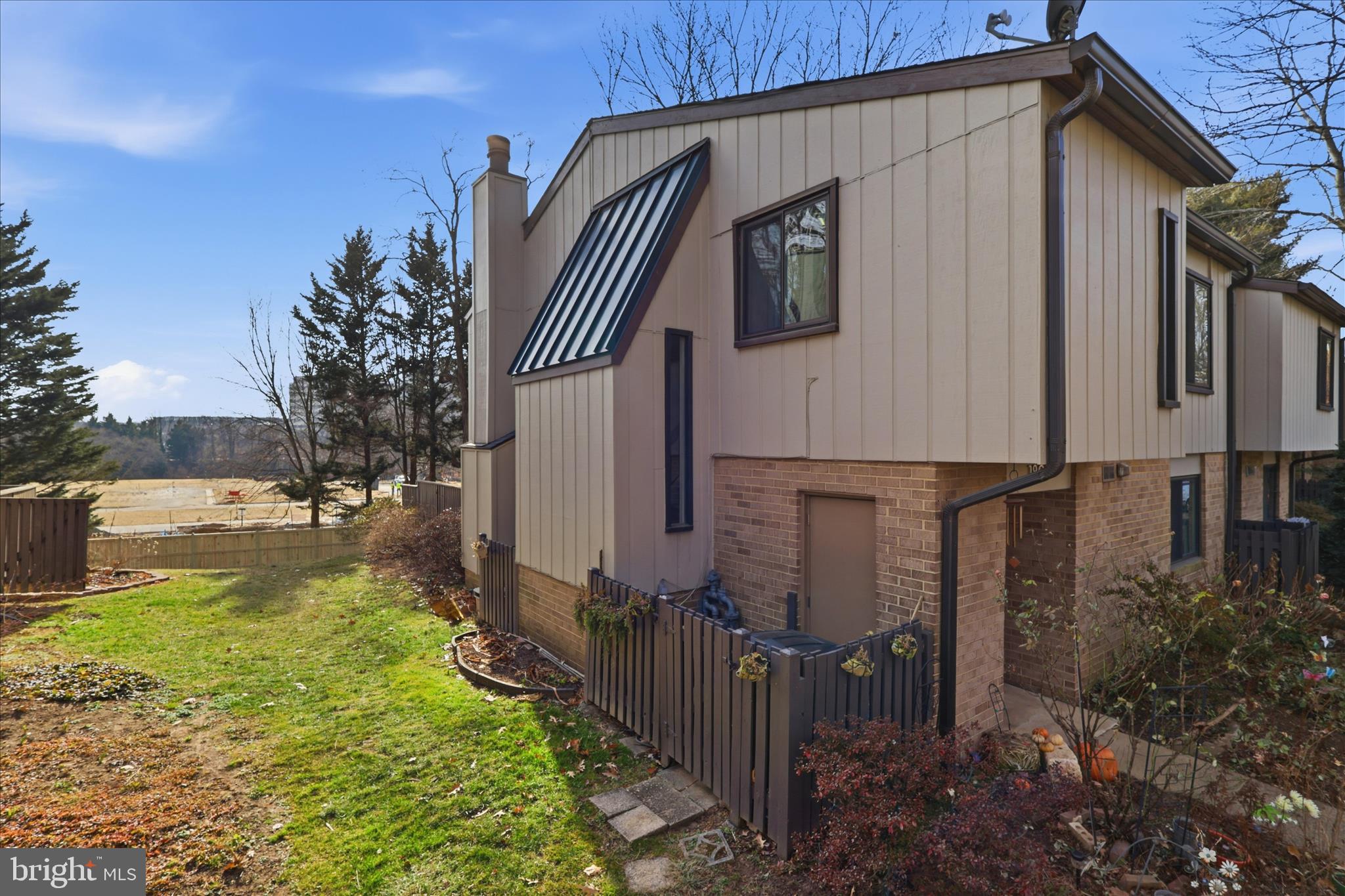 1809 Ivy Oak Square, Unit 61 Reston, VA 20190 - Photo 4 of 36