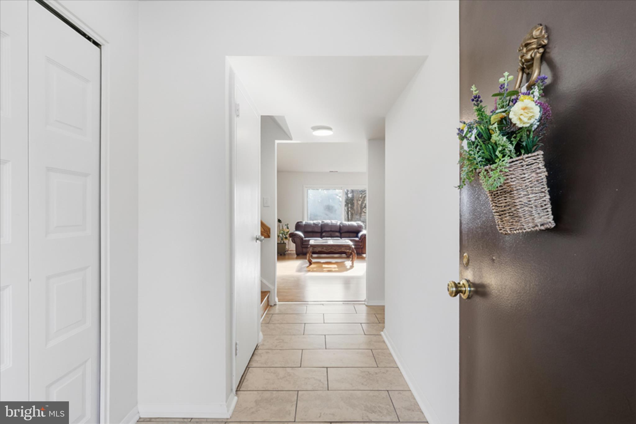 1809 Ivy Oak Square, Unit 61 Reston, VA 20190 - Photo 5 of 36