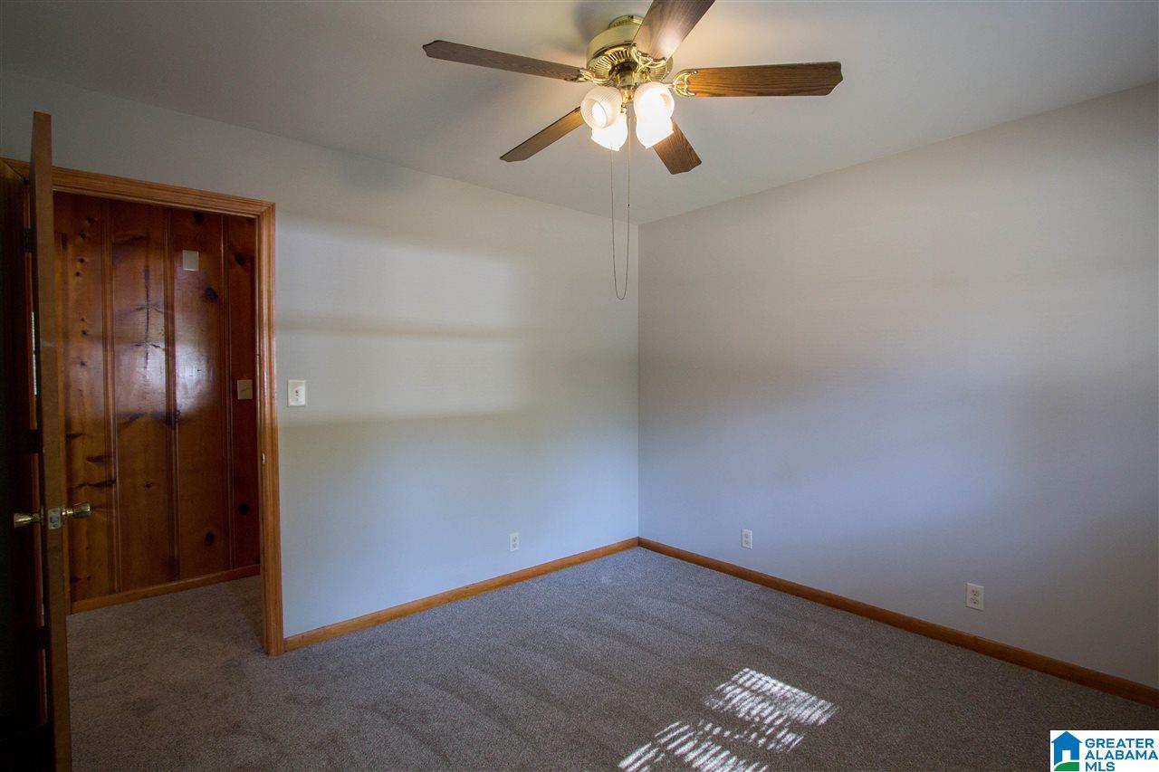 948 5th Avenue Southwest Alabaster, AL 35007 - Photo 19 of 50