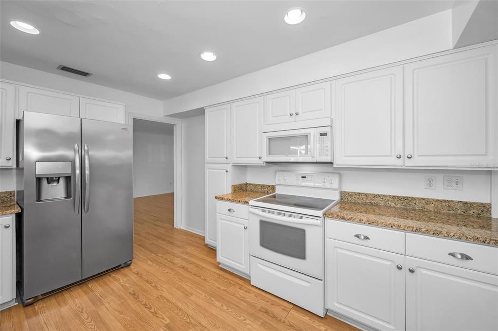 4 Hibiscus Road Belleair, FL 33756 - Photo 26 of 75