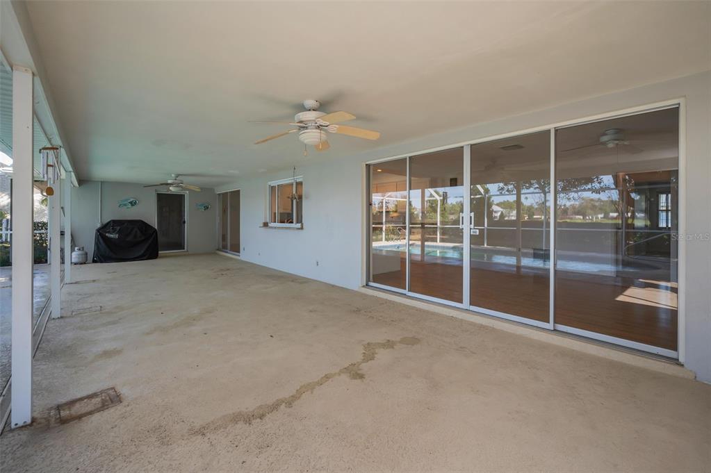 4 Hibiscus Road Belleair, FL 33756 - Photo 48 of 75 a view of an empty room with a window
