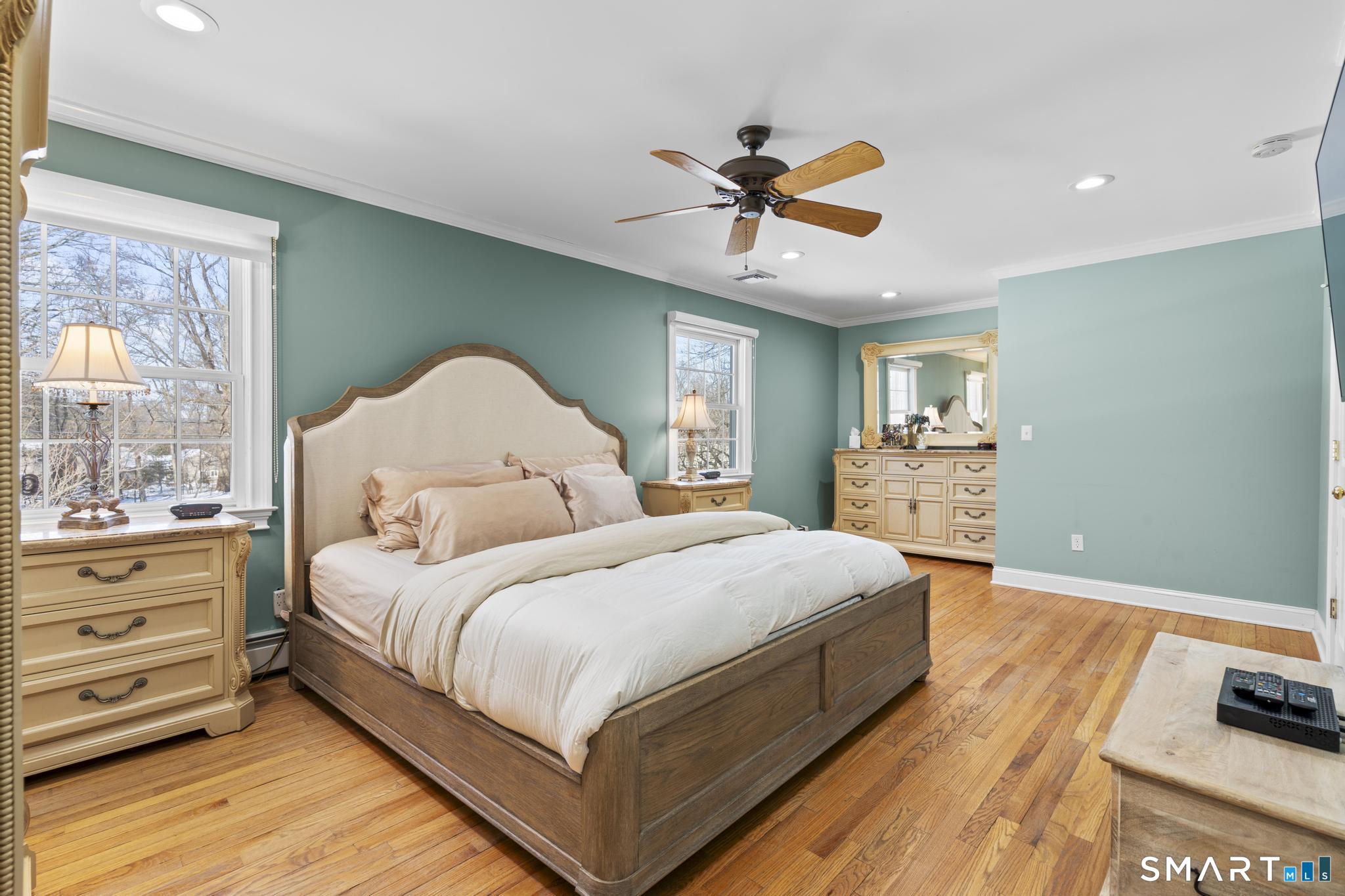 10 Foxwood Road Trumbull, CT 06611 - Photo 20 of 40