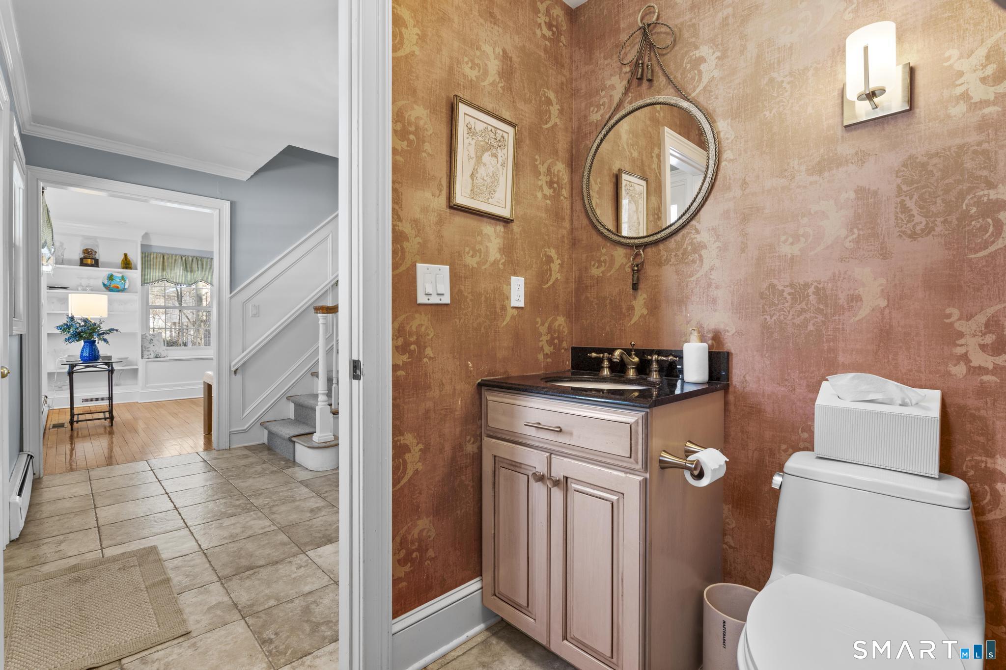 10 Foxwood Road Trumbull, CT 06611 - Photo 5 of 40