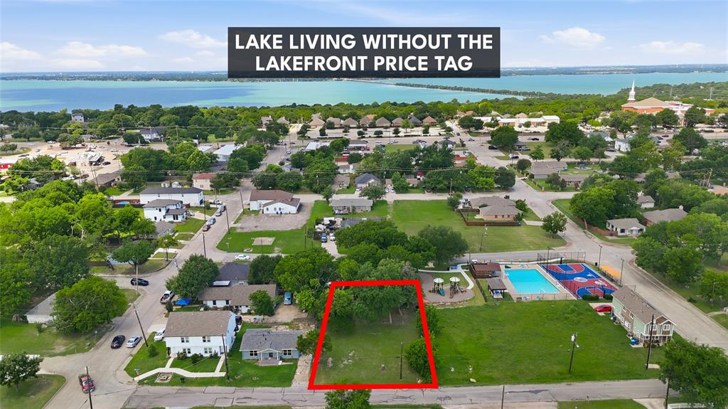 Aerial View Showcasing the Homesite and Surrounding Neighborhood Amenities.