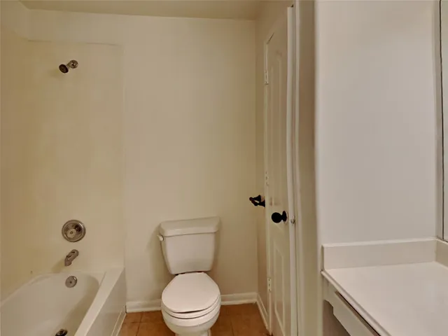 $2,085 | 30202 Deleon Fields Drive, Spring, TX 77386