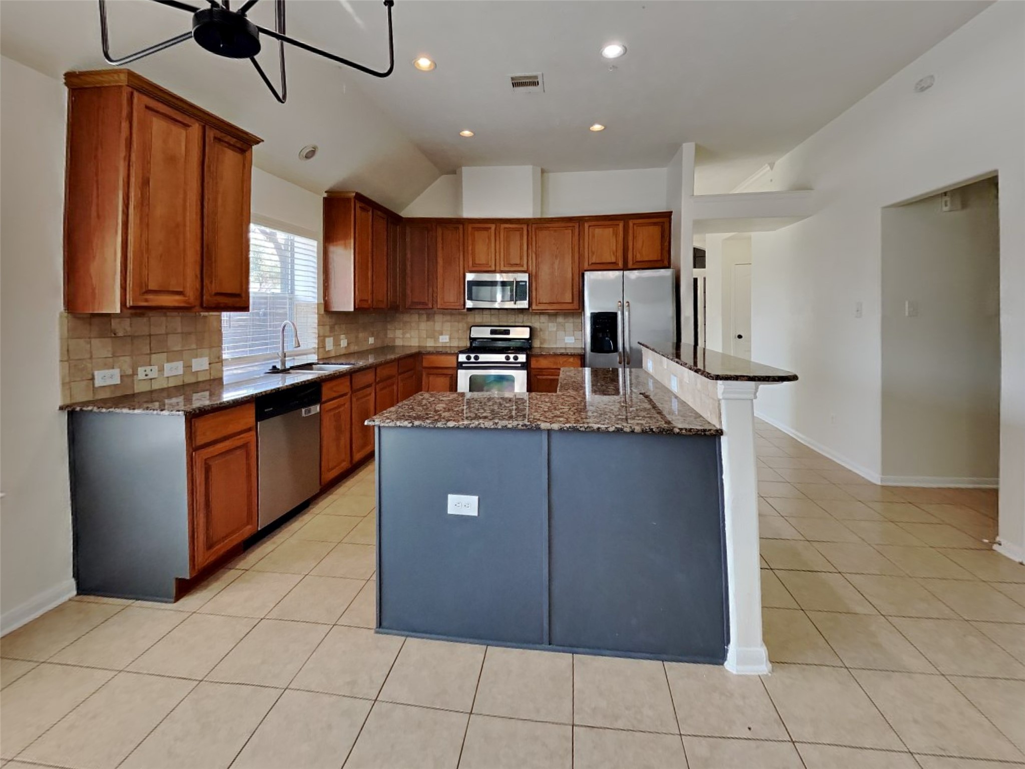 30202 Deleon Fields Drive Spring, TX 77386 - Photo 2 of 16