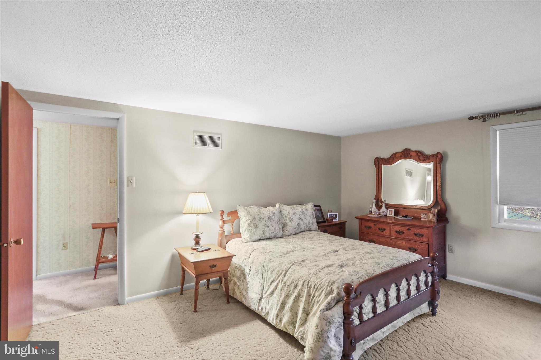 114 Lexington Road York, PA 17402 - Photo 28 of 49 a bedroom with a bed and window