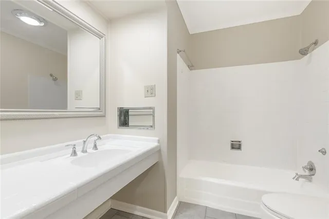 $1,475 | 330 Jewel Street, Unit C, New Orleans, LA 70124