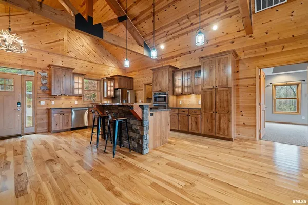 $749,900 | 1115 Hilltop Lane, Simpson, IL 62985