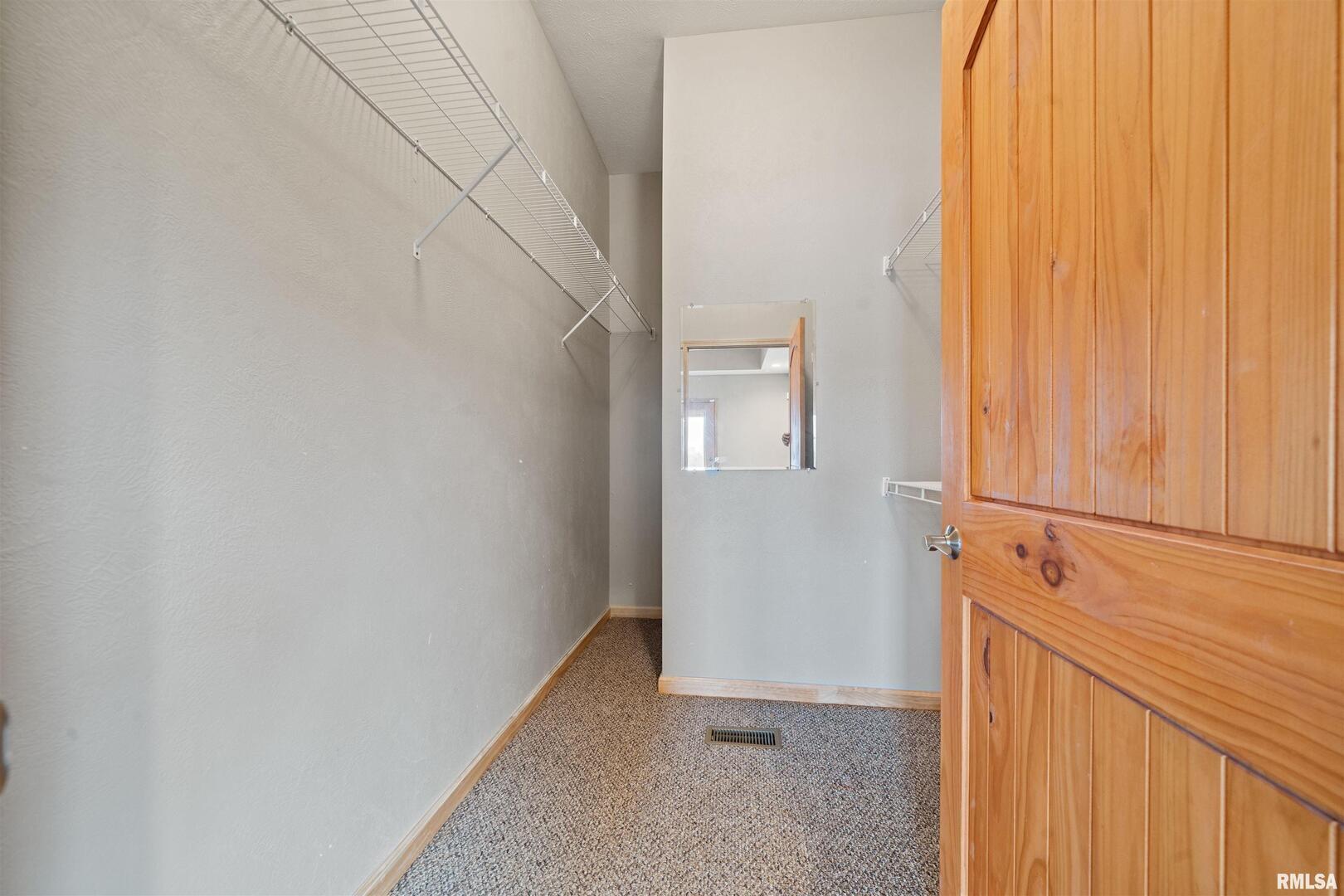 1115 Hilltop Lane Simpson, IL 62985 - Photo 35 of 60