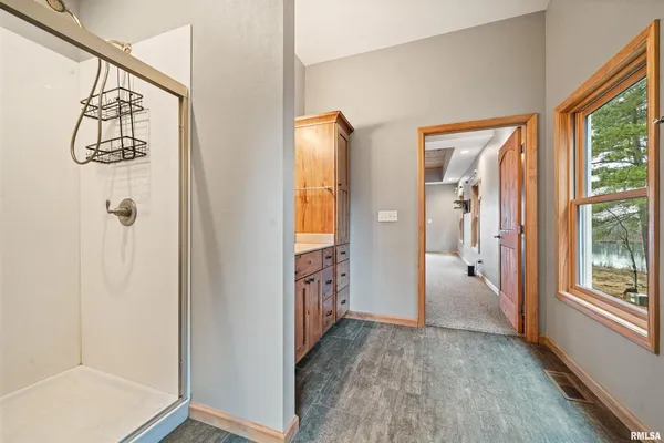 $749,900 | 1115 Hilltop Lane, Simpson, IL 62985