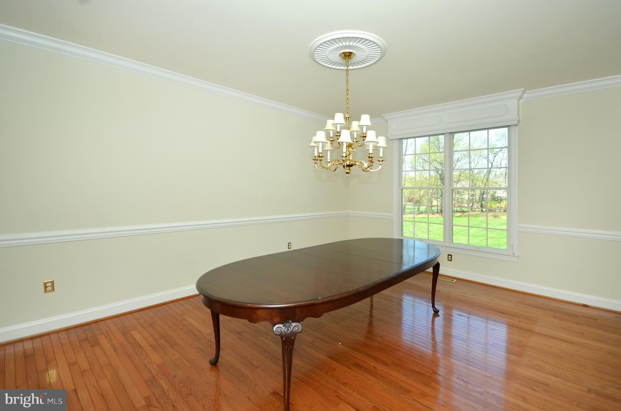 3504 Old Trail Road Edgewater, MD 21037 - Photo 5 of 30 Custom Lighting Fixture Provides Formal Setting