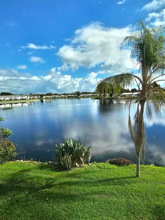 $199,000 | 1118 Lake Terrace, Unit 217H, Boynton Beach, FL 33426