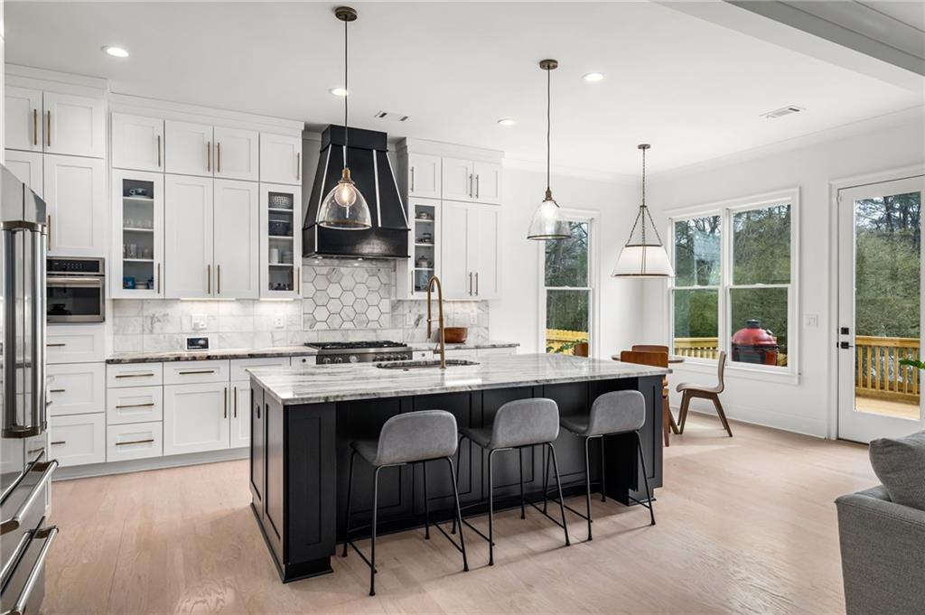 1941 Royal Court Atlanta, GA 30341 - Photo 13 of 54