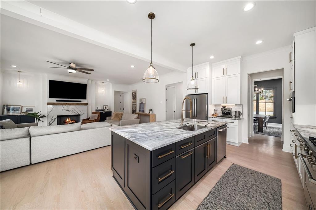 1941 Royal Court Atlanta, GA 30341 - Photo 17 of 54