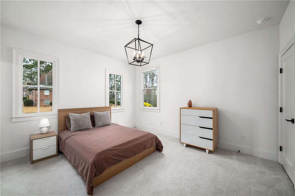 1941 Royal Court Atlanta, GA 30341 - Photo 38 of 54