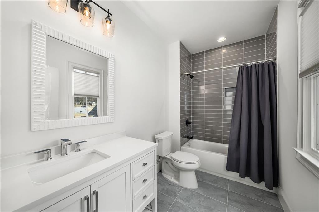 1941 Royal Court Atlanta, GA 30341 - Photo 40 of 54