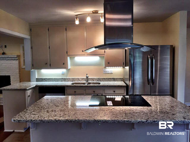 3258 Zimlich Avenue Mobile, AL 36608 - Photo 5 of 26