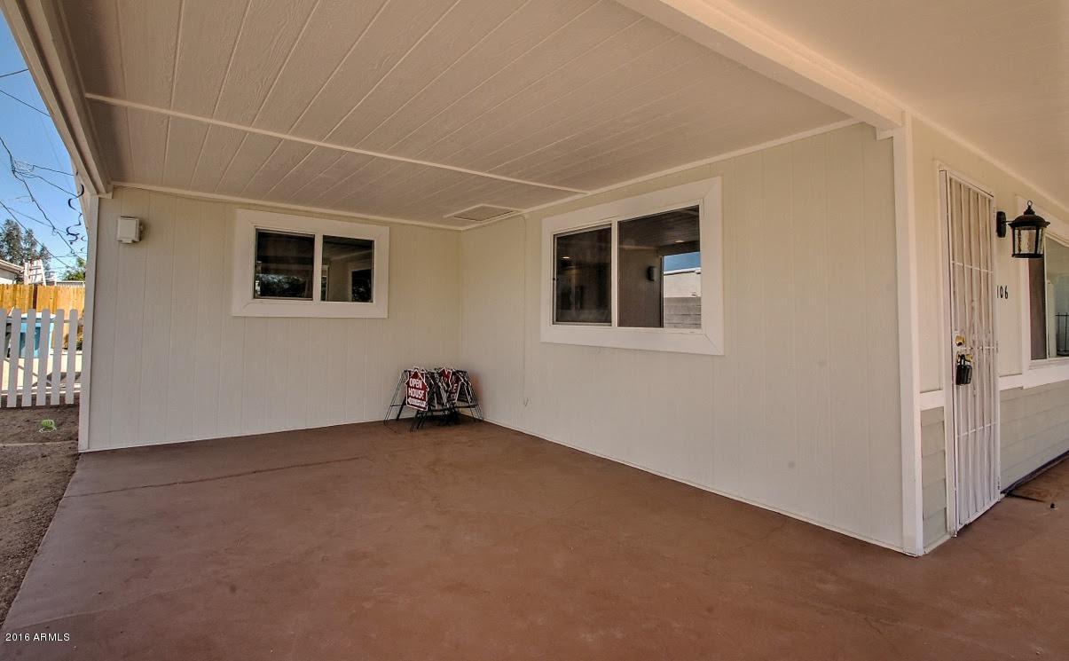 1106 East Roberts Road Phoenix, AZ 85022 - Photo 23 of 24 Carport