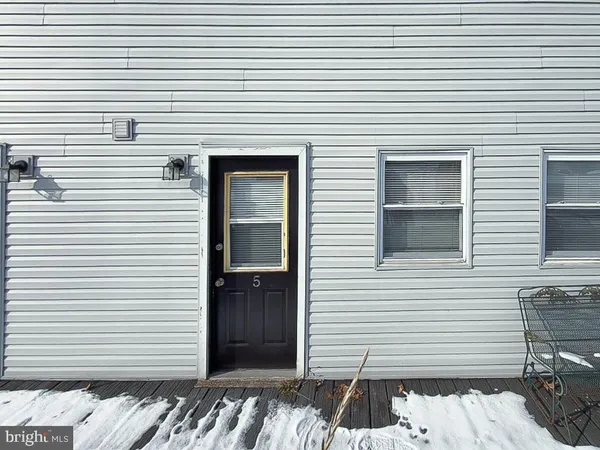 $1,025 | 31 Union Street, Unit 5, Halifax, PA 17032