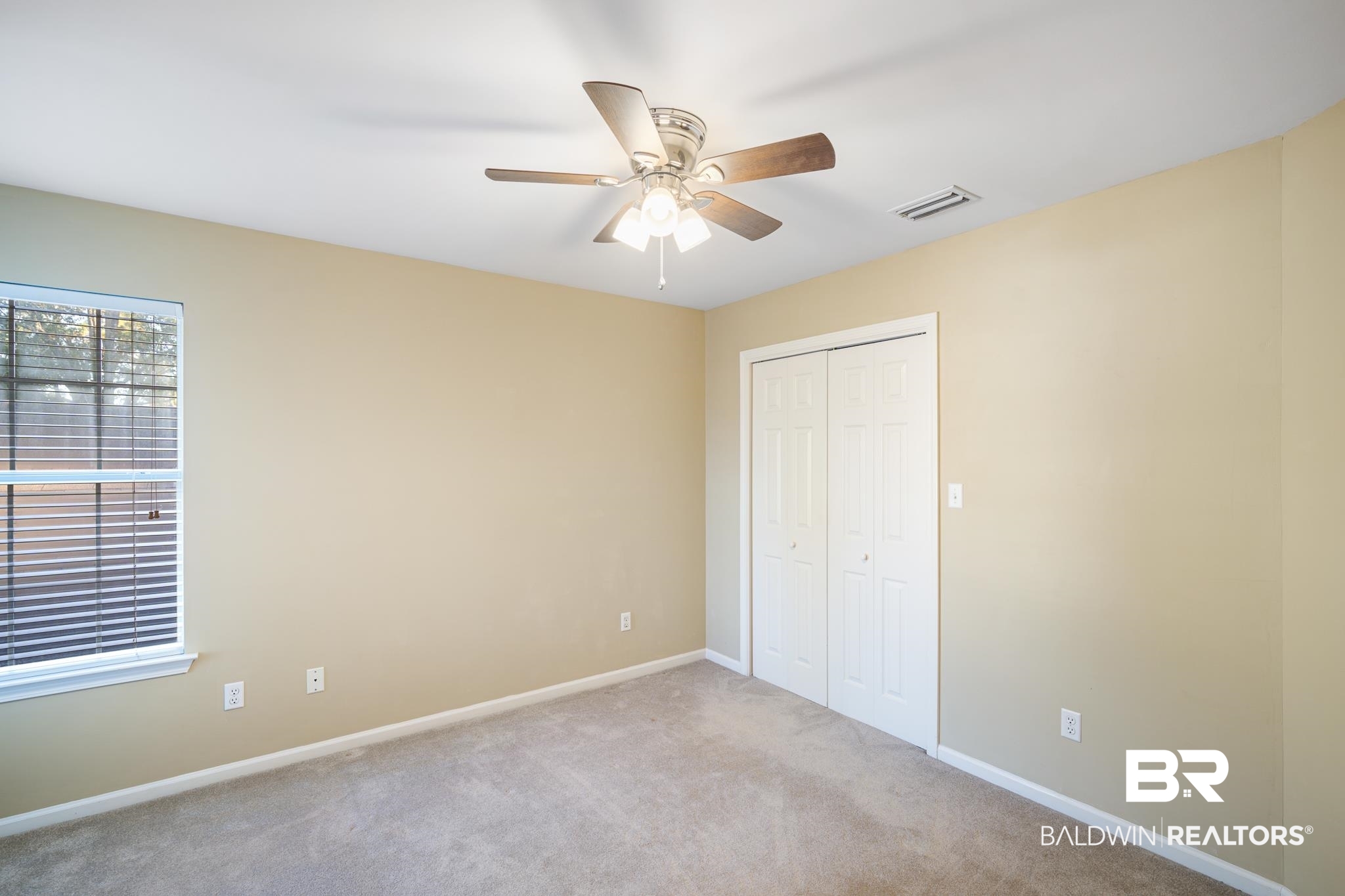 5901 Sutton Trace Court Mobile, AL 36609 - Photo 5 of 36