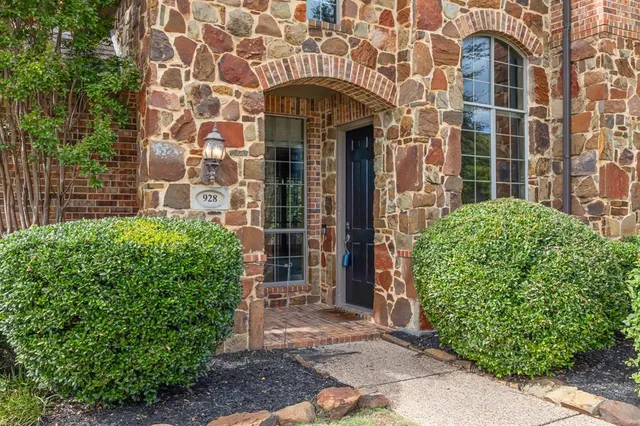 a front view of a building