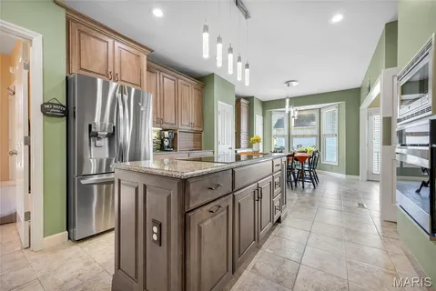$590,000 | 15 Eagles Way Lane, Lake St. Louis, MO 63367