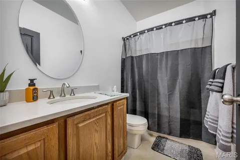 $590,000 | 15 Eagles Way Lane, Lake St. Louis, MO 63367