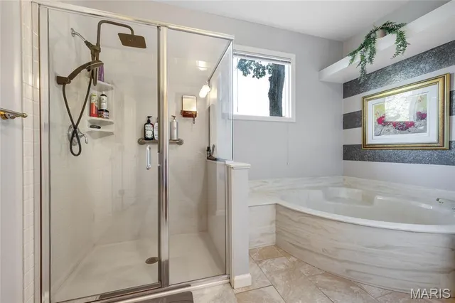 $585,000 | 15 Eagles Way Lane, Lake St. Louis, MO 63367