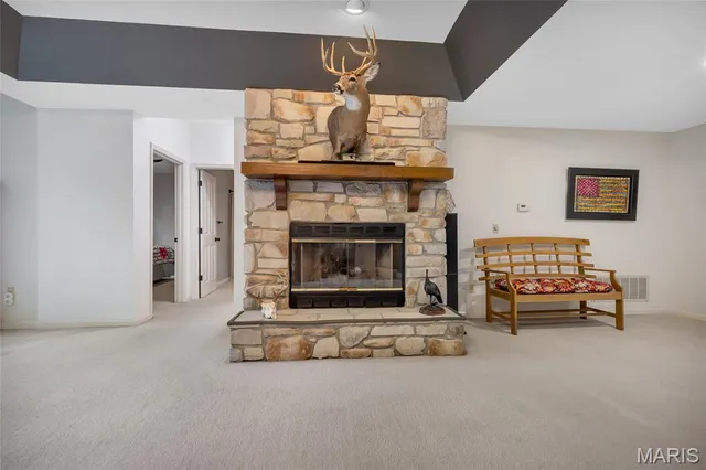 $575,000 | 15 Eagles Way Lane, Lake St. Louis, MO 63367