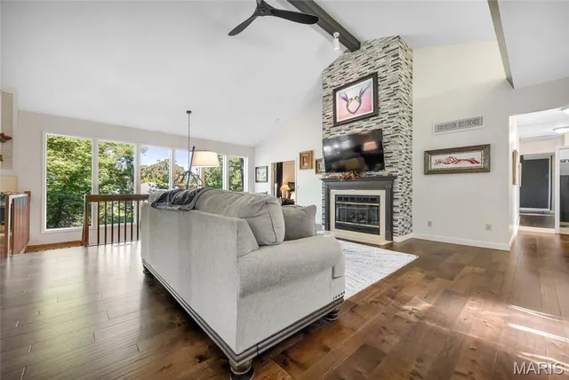 $585,000 | 15 Eagles Way Lane, Lake St. Louis, MO 63367