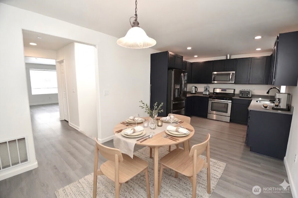 16230 3rd Avenue Southeast, Unit A1 Bothell, WA 98012 - Photo 6 of 15