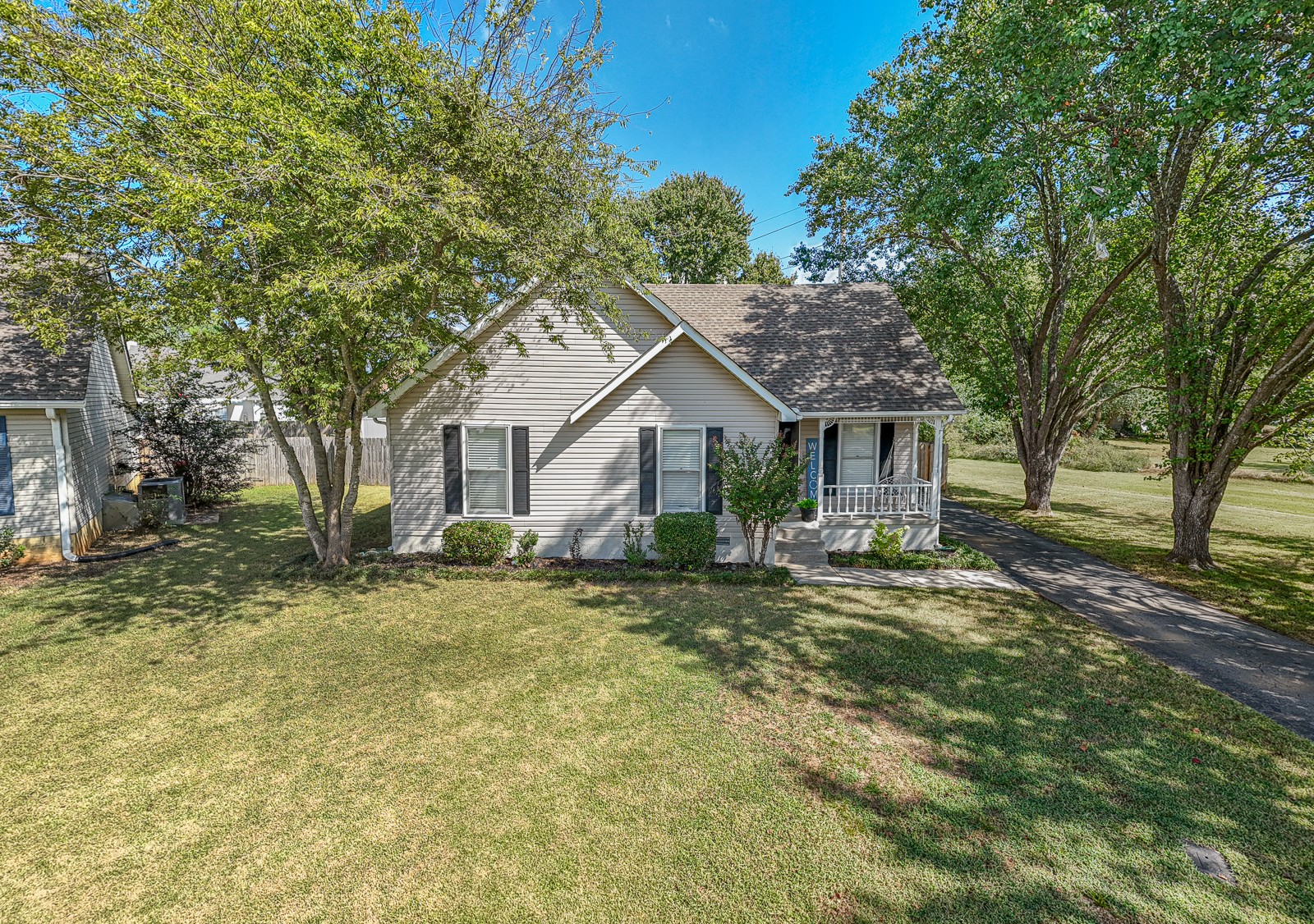 1102 East Rye Court Murfreesboro, TN 37129 - Photo 3 of 39 Gallery Image 3