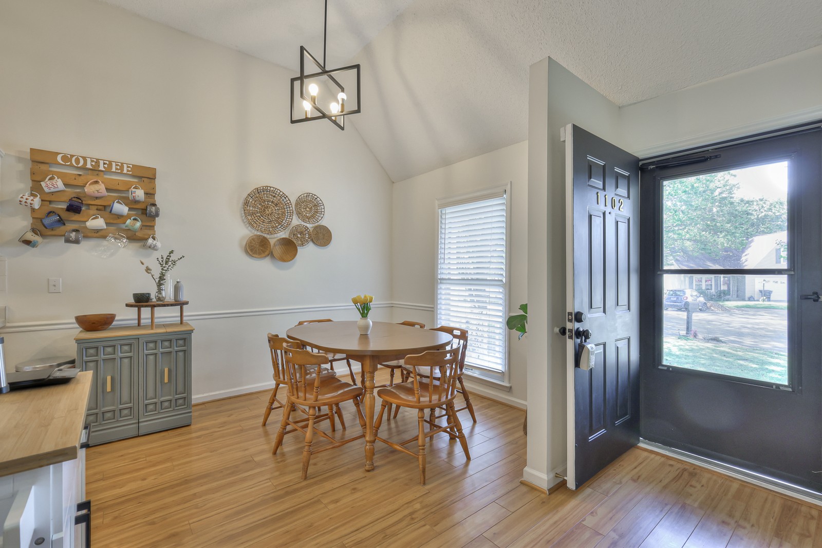 1102 East Rye Court Murfreesboro, TN 37129 - Photo 5 of 39 Gallery Image 5