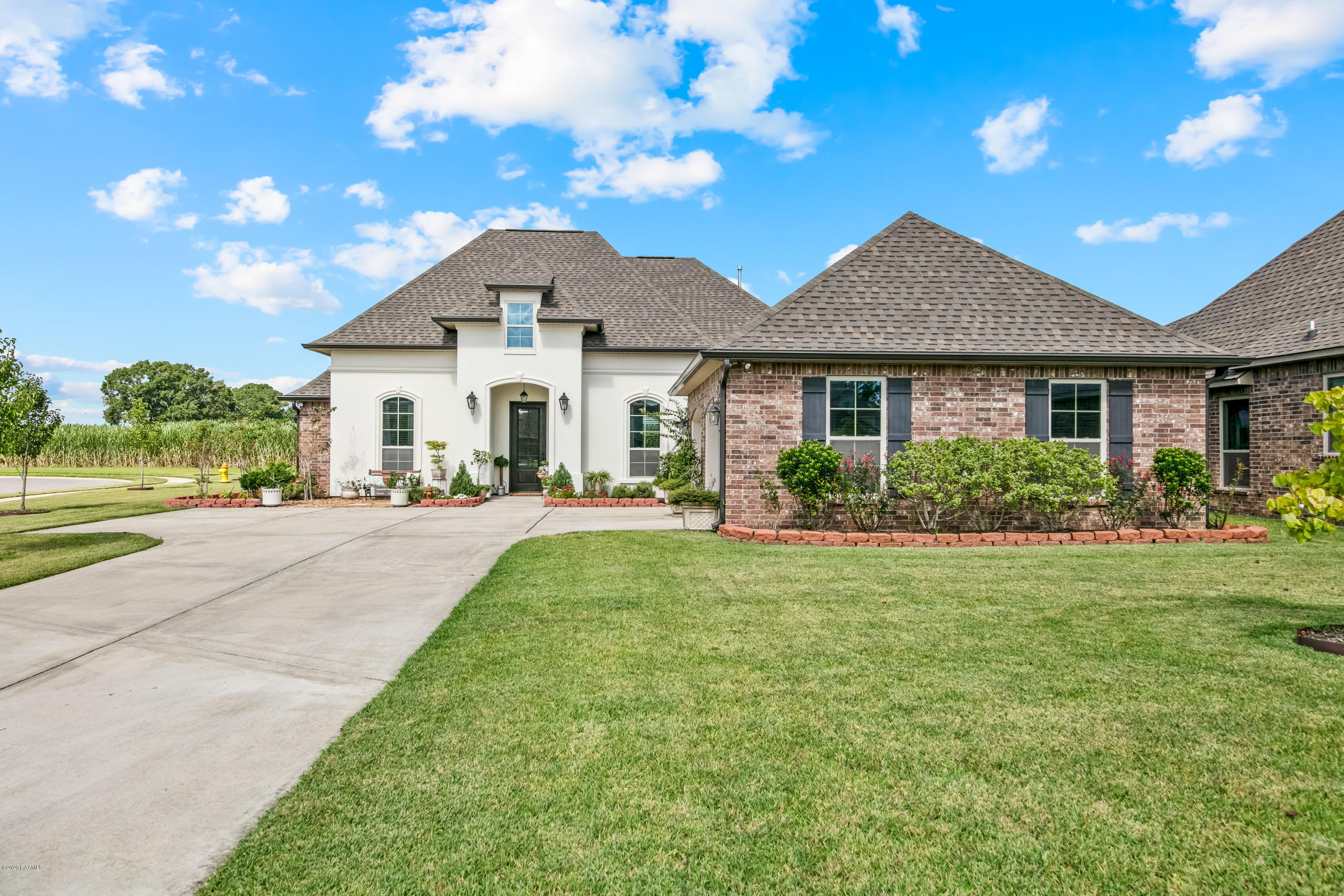 132 Chemet Road Youngsville, LA 70592 - Photo 3 of 33 Gallery Image 3