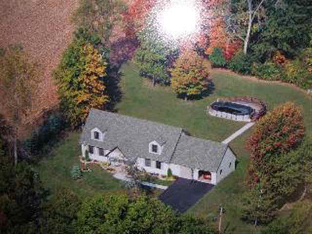 3382 School Road Temperance, MI 48182 - Photo 11 of 11 over head view